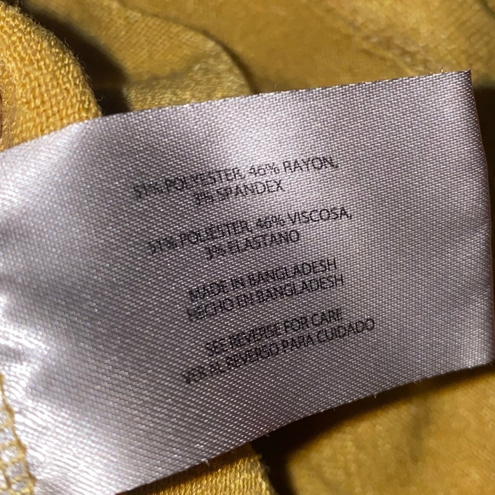 Orvis Yellow Tunic Knit Top Blouse Sleeveless Shirt Size Med V Neck - Picture 7 of 7